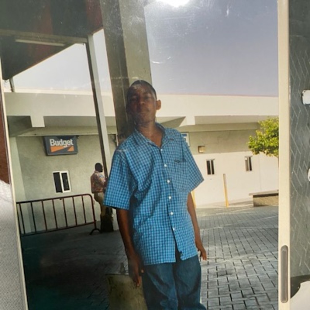 Meet your Posher, Deborah